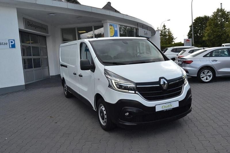 Weiß Gebraucht 2020 Renault Trafic Komfort Van | 16.980 € (Guter Preis) - Bild 1/3