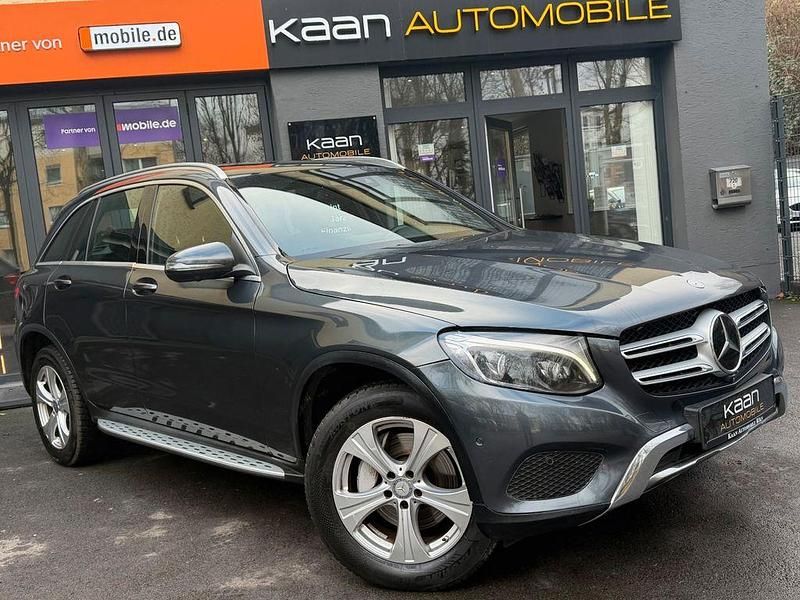 Gebraucht Mercedes GLC250 204 PS (150 kW) 2015 Tenoritgrau  metalliclack SUV