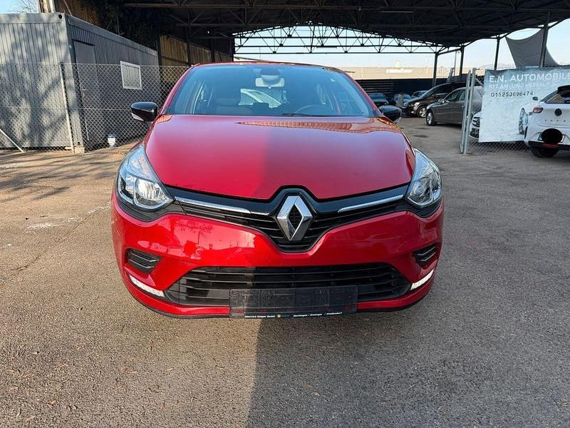 Gebraucht Renault Clio IV LIMITED 73 PS (53 kW) 2018 Rot Limousine