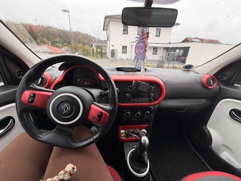 Gebraucht Renault Twingo Dynamique 71 PS (52 kW) 2015 Rot Kleinwagen