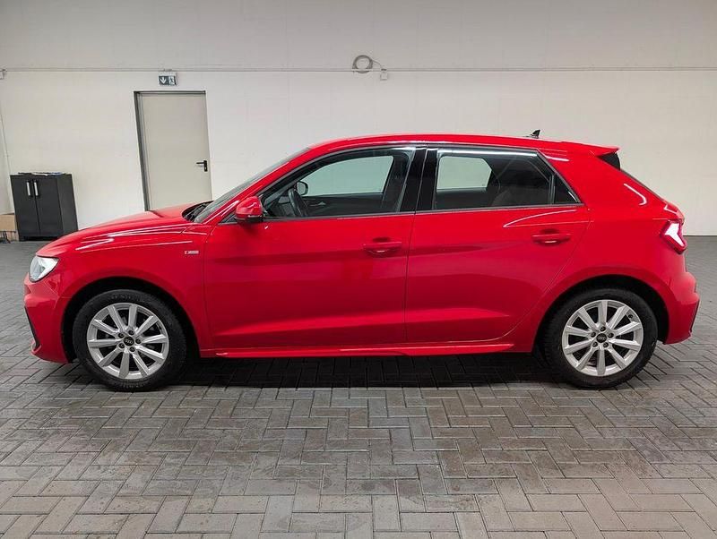 Gebraucht Audi A1 Sportback S-Line 95 PS (69 kW) 2022 Misanorotmet. Kleinwagen