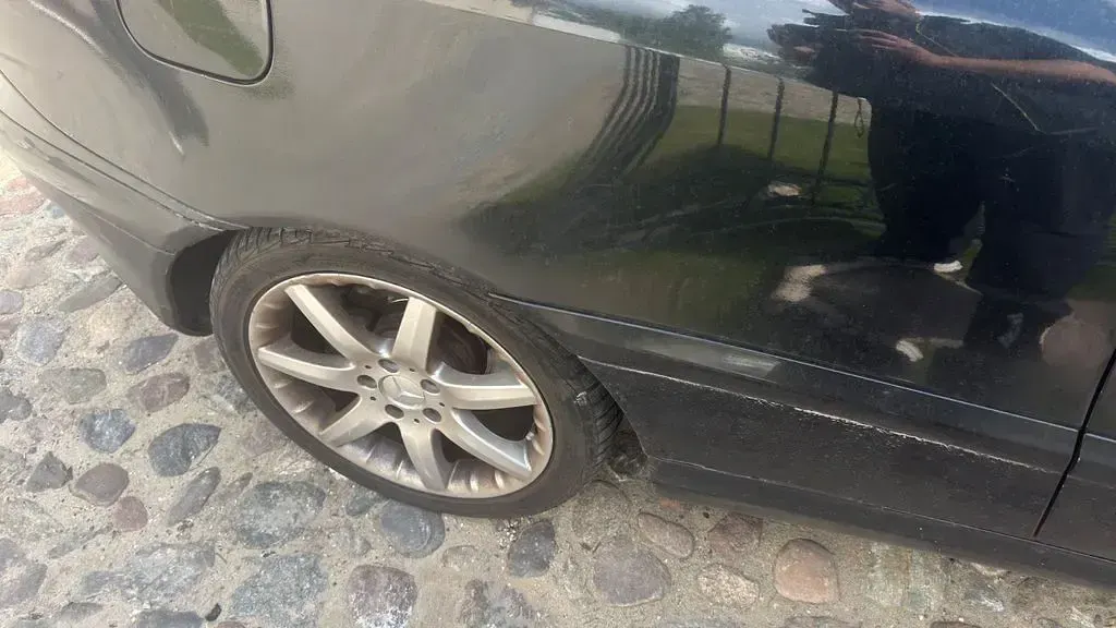 Gebraucht Mercedes C230 197 PS (144 kW) 2001 Schwarz Coupé
