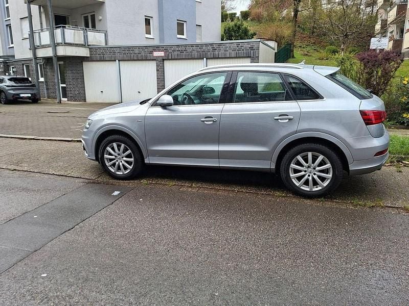 Gebraucht Audi Q3 S-Line 140 PS (102 kW) 2014 Silber SUV