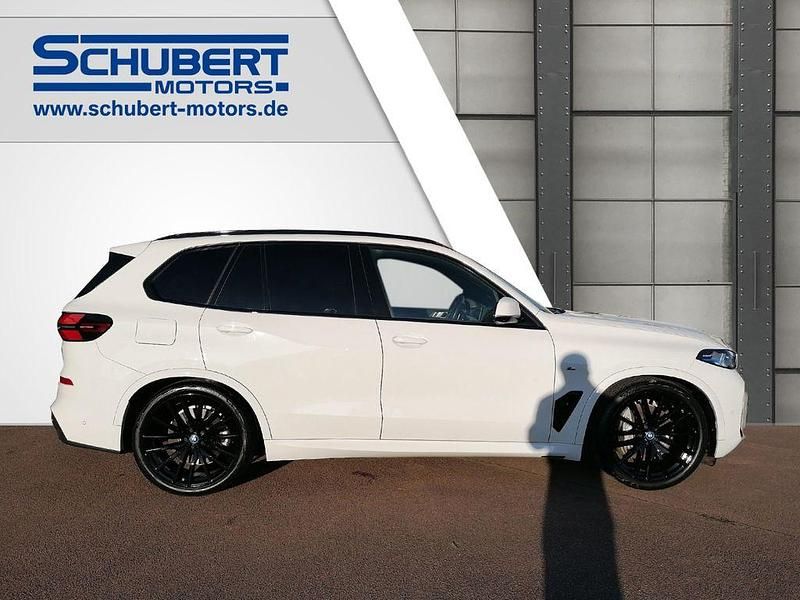 Gebraucht BMW X5 Performance 489 PS (359 kW) 2023 Alpinweiss iii SUV