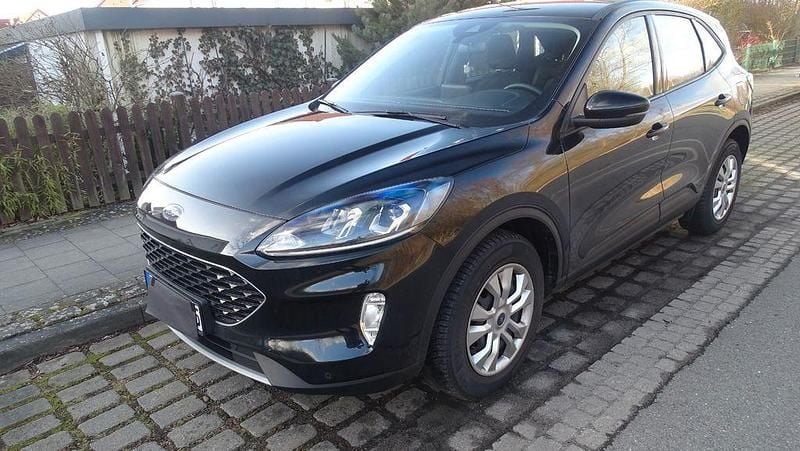 Gebraucht Ford Kuga 150 PS (110 kW) 2023 Schwarz SUV