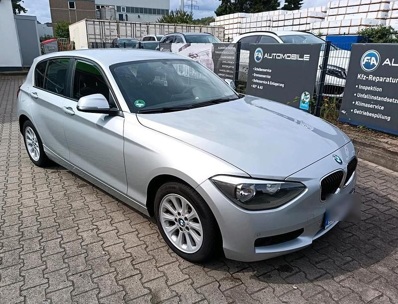 Silber Gebraucht 2013 BMW 114 Kleinwagen | 8.000 € (Fairer Preis) - Bild 1/4