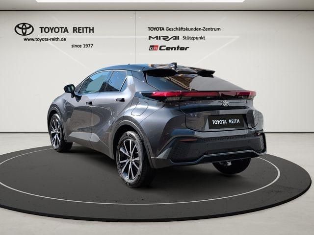 Neu Toyota C-HR 152 PS (111 kW) 2025 SUV