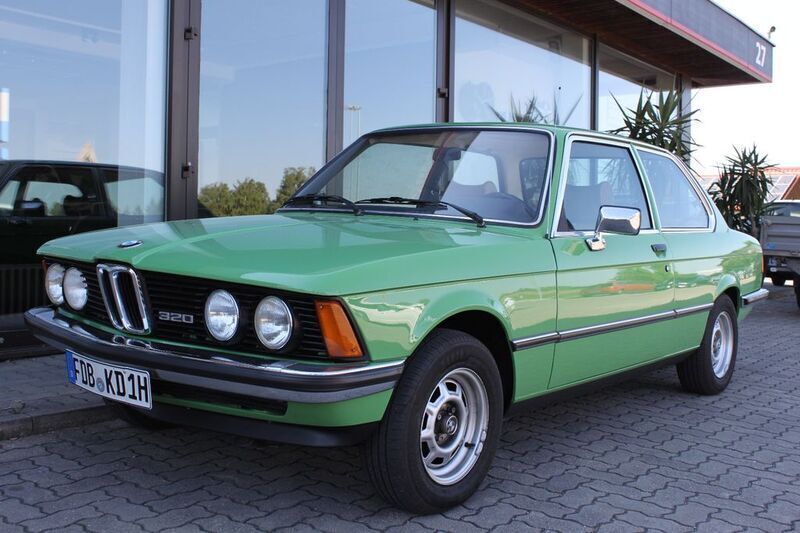 Gebraucht BMW 320 109 PS (80 kW) 1975 Grün Limousine