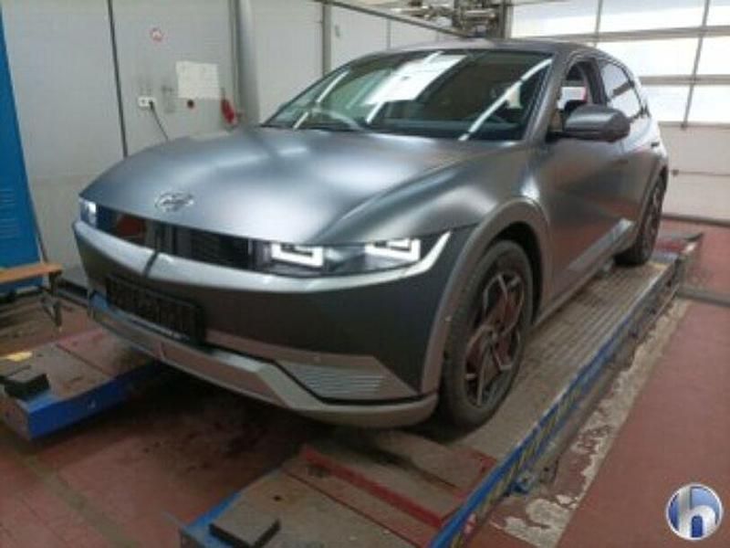 Grau Gebraucht 2022 Hyundai Ioniq 6 Limousine | 27.900 € (Guter Preis) - Bild 1/4