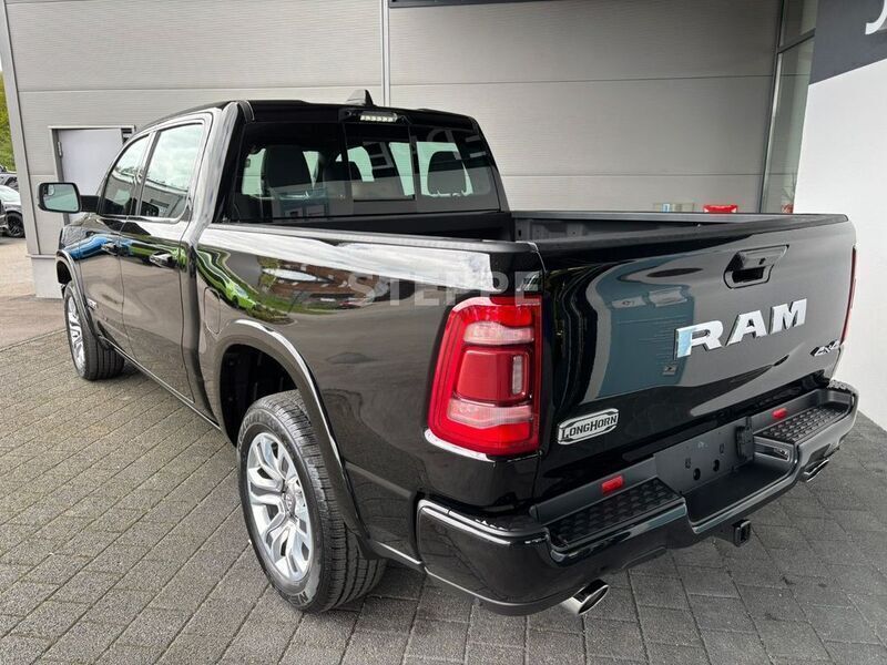 Neu Dodge Ram 401 PS (294 kW) 2025 Schwarz Pickup