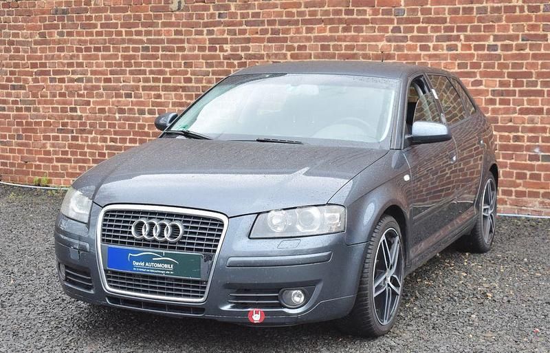 Gebraucht Audi A3 Sport 116 PS (85 kW) 2004 Grau Kleinwagen