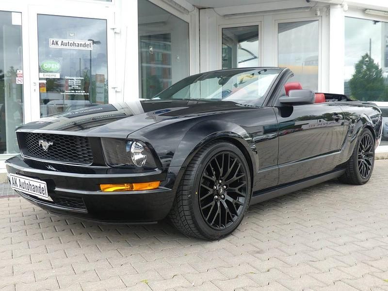 Schwarz Gebraucht 2006 Ford Mustang Cabrio | 15.790 € - Bild 1/4