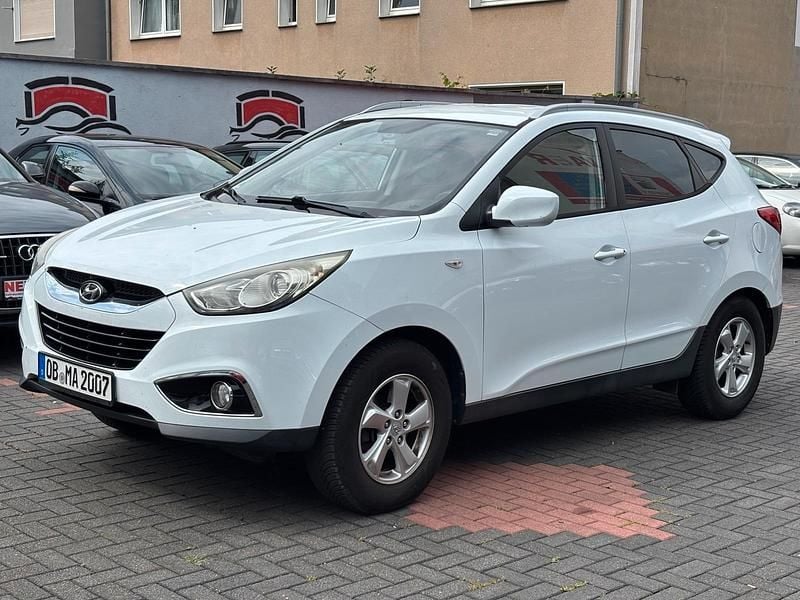 Weiß Gebraucht 2010 Hyundai ix35 SUV | 4.900 € (Etwas zu teuer) - Bild 1/4