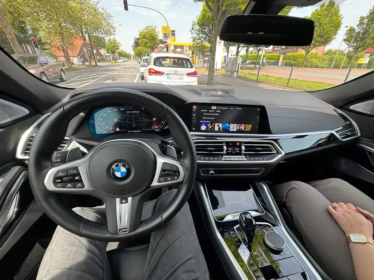 Gebraucht BMW X6 M50 530 PS (389 kW) 2021 Schwarz SUV