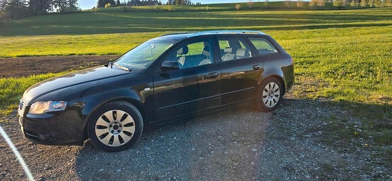Gebraucht Audi A4 163 PS (119 kW) 2004 Schwarz Kombi