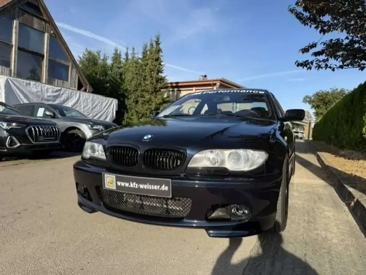 Gebraucht BMW 330 Comfort Edition 231 PS (169 kW) 2005 Carbonschwarz metallic Coupé