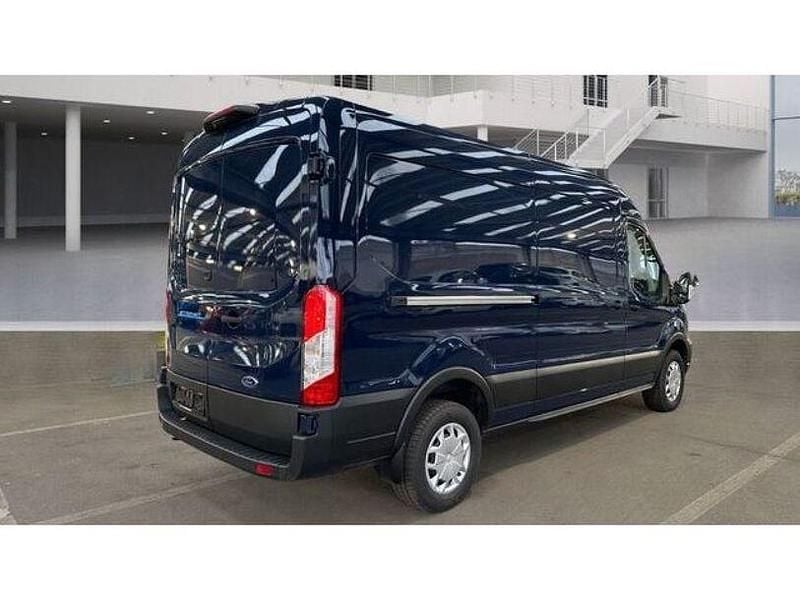 Gebraucht Ford Transit Trend 197 kW (269 PS) 2022 Blazerblau Van