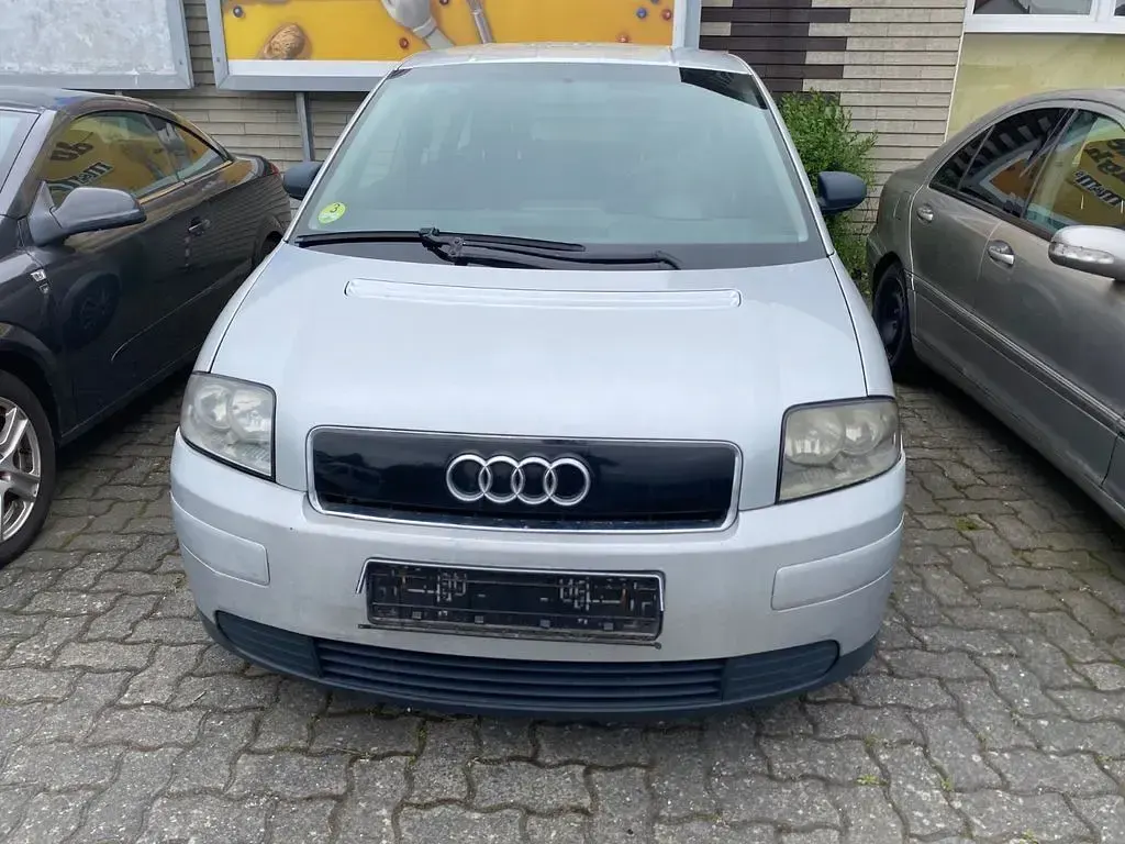 Gebraucht Audi A2 Sport 75 PS (55 kW) 2001 Silber Kleinwagen