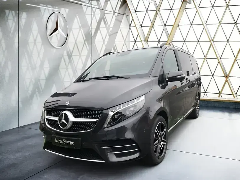 Gebraucht Mercedes V250 AMG 190 PS (139 kW) 2022 Graphite grey Van / Kleinbus