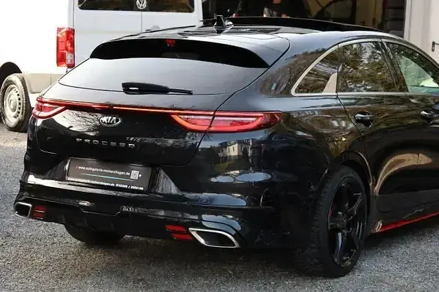 Używany Kia ProCeed GT-Line 204 KM (150 kW) 2021 Czarny Kombi