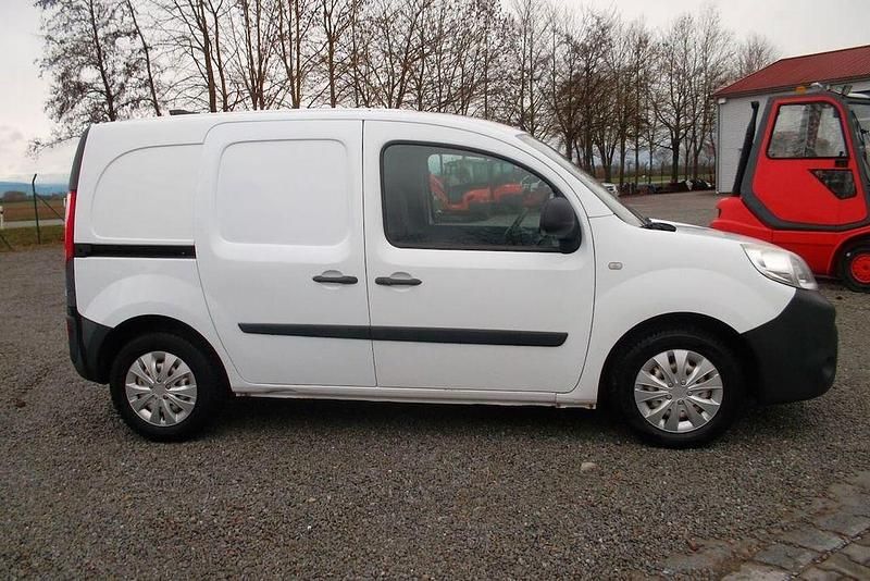 Gebraucht Renault Kangoo Rapid Extra 90 PS (66 kW) 2014 Weiß Van / Kleinbus