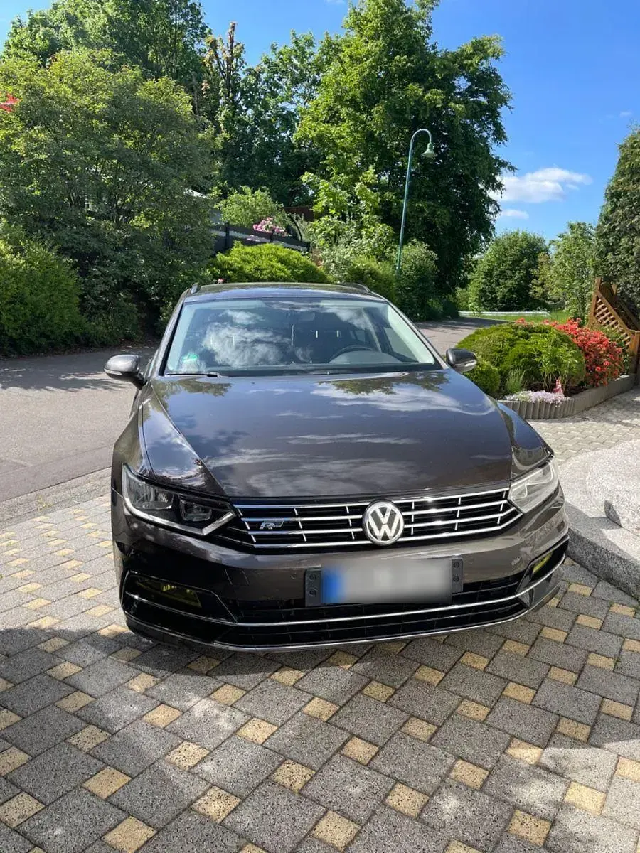 Gebraucht VW Passat R-line 179 PS (131 kW) 2015 Braun Kombi