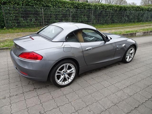 Gebraucht BMW Z4 Performance 258 PS (189 kW) 2010 Spacegrau (metallic) Cabrio
