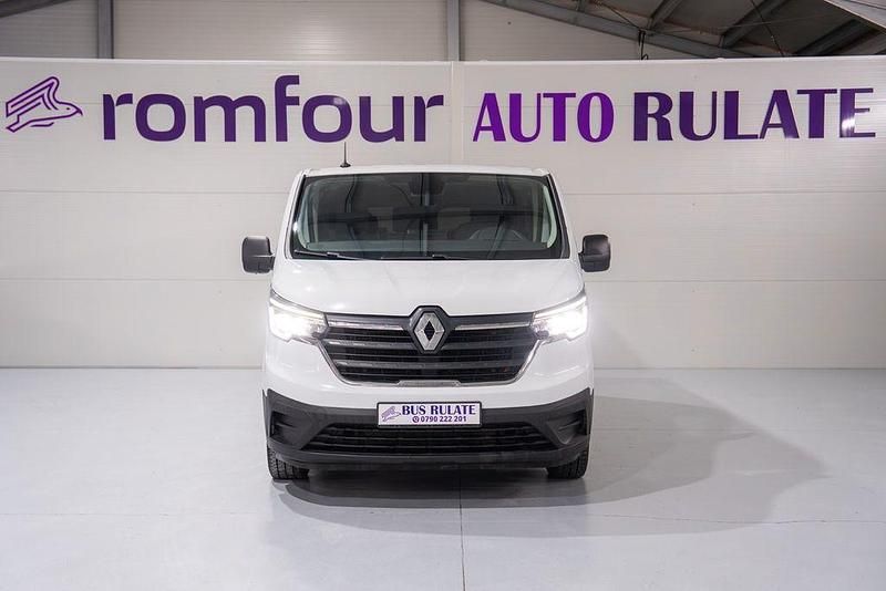 Gebraucht Renault Trafic 109 PS (80 kW) 2022 Weiß Van / Kleinbus