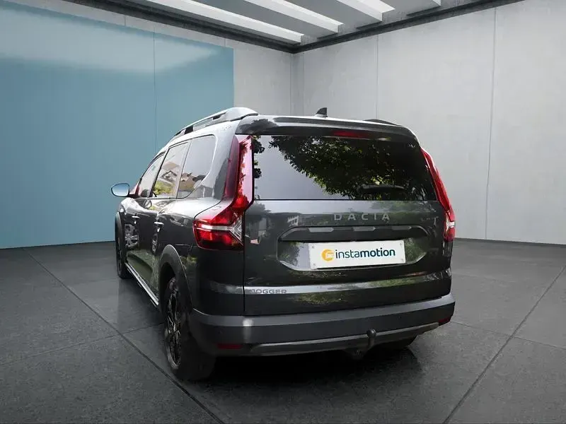 Gebraucht Dacia Jogger Extreme 110 PS (80 kW) 2022 Grau Van / Kleinbus