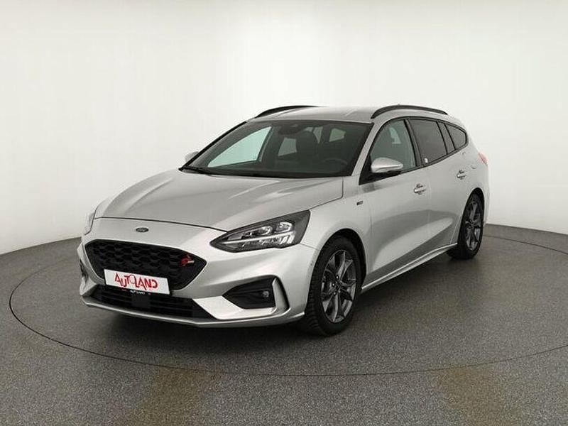 Gebraucht Ford Focus ST-Line 155 PS (114 kW) 2020 Silber Kombi