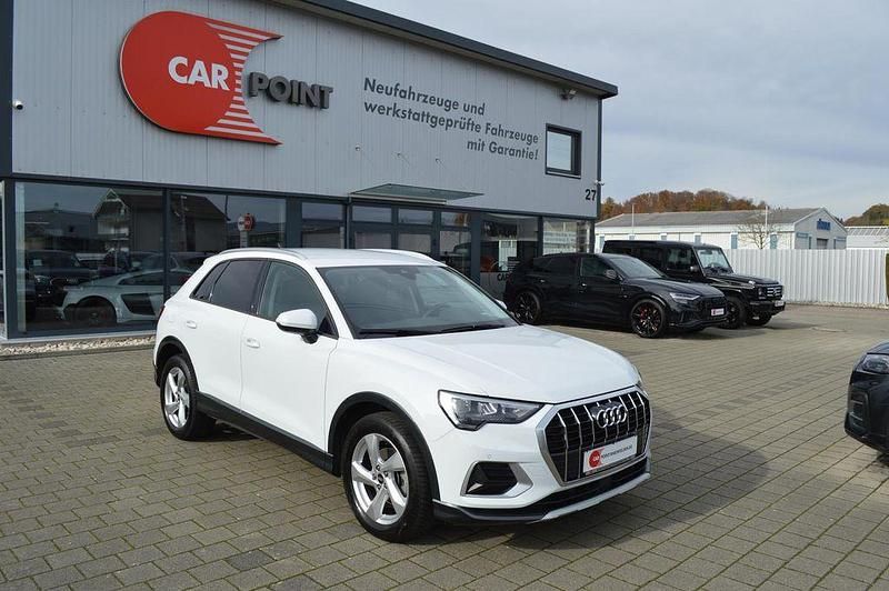Gebraucht Audi Q3 Advanced Plus 150 PS (110 kW) 2023 Gletscherweiß metallic SUV