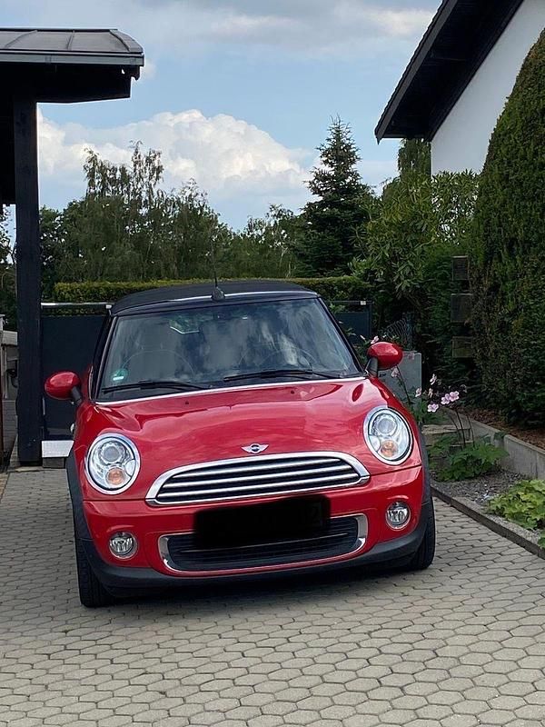 Rot Gebraucht 2014 Mini One Cabriolet Cabrio | 11.900 € (Teuer) - Bild 1/4