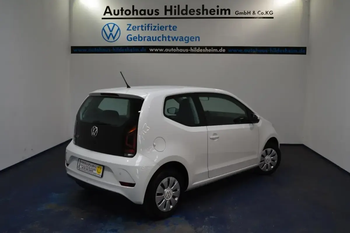 Gebraucht VW up! 65 PS (47 kW) 2023 Weiß Kleinwagen