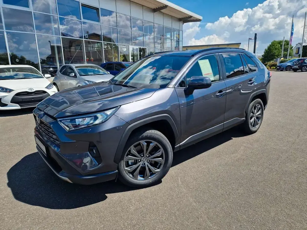 Gebraucht Toyota RAV4 Hybrid Team 222 PS (163 kW) 2024 Marlingrau SUV