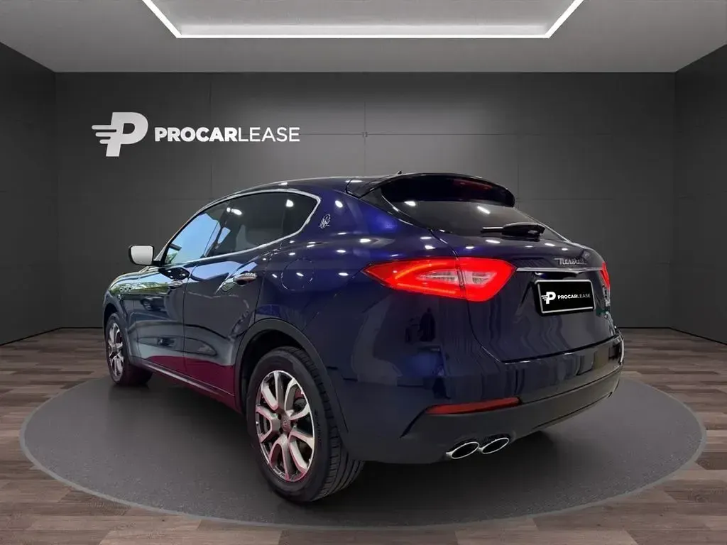 Gebraucht Maserati Levante 430 PS (316 kW) 2017 Blau SUV