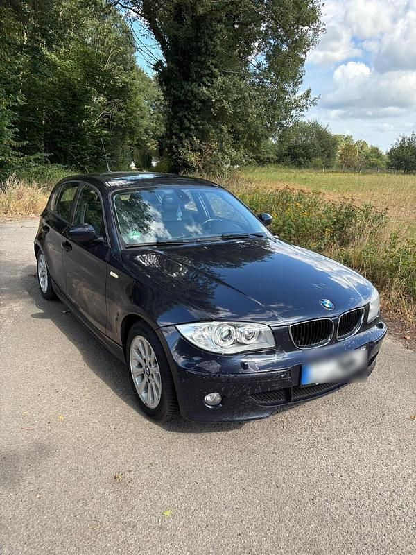 Schwarz Gebraucht 2005 BMW 120 M Sport Kleinwagen | 2.300 € (Superpreis) - Bild 1/4
