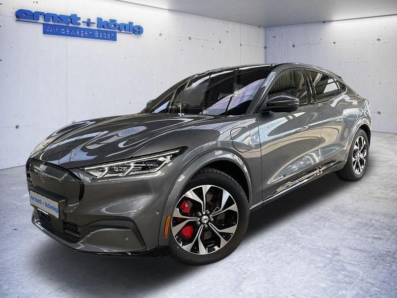 Grau Gebraucht 2021 Ford Mustang Mach-E SUV | 35.990 € (Teuer) - Bild 1/4