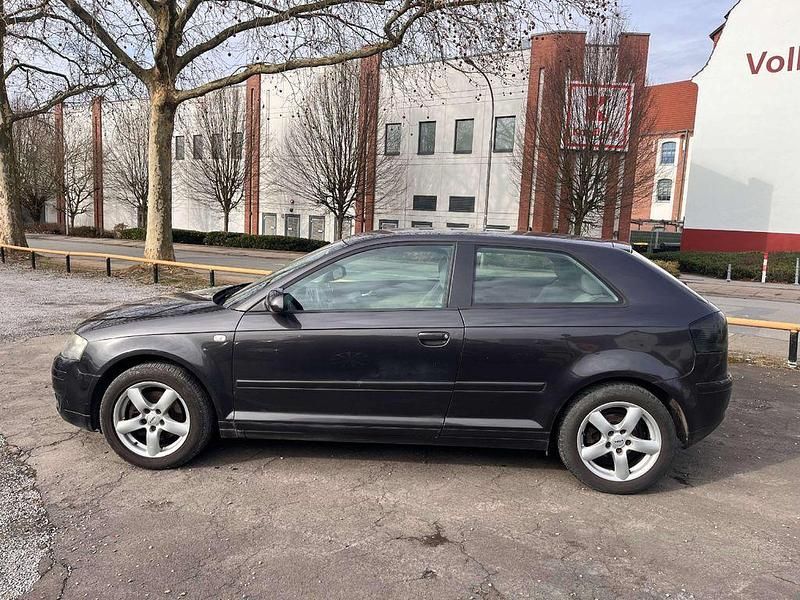 Gebraucht Audi A3 Attraction 150 PS (110 kW) 2003 Grau Kleinwagen