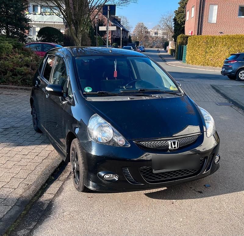 Gebraucht Honda Jazz 65 PS (47 kW) 2005 Schwarz Kleinwagen