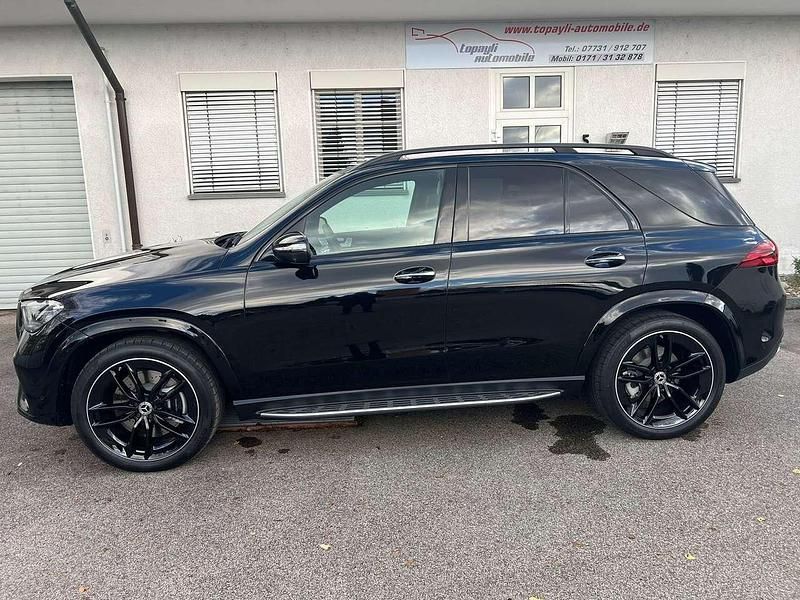 Obsidianschwarz metalliclack Neu 2025 Mercedes GLE450 AMG Premium SUV | 109.200 € (Teuer) - Bild 1/4