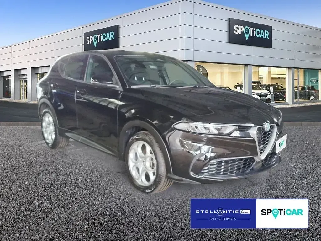 Gebraucht Alfa Romeo Tonale Super 131 PS (96 kW) 2024 Schwarz SUV