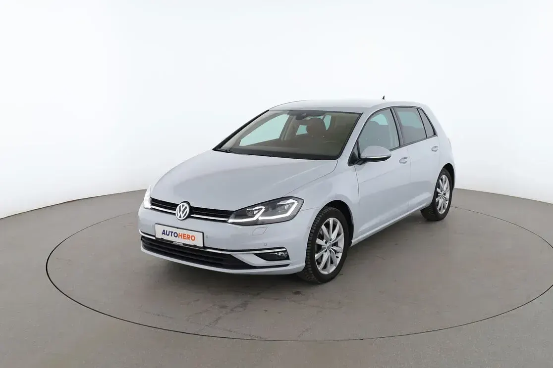 Gebraucht VW Golf VII Highline 2017 Limousine