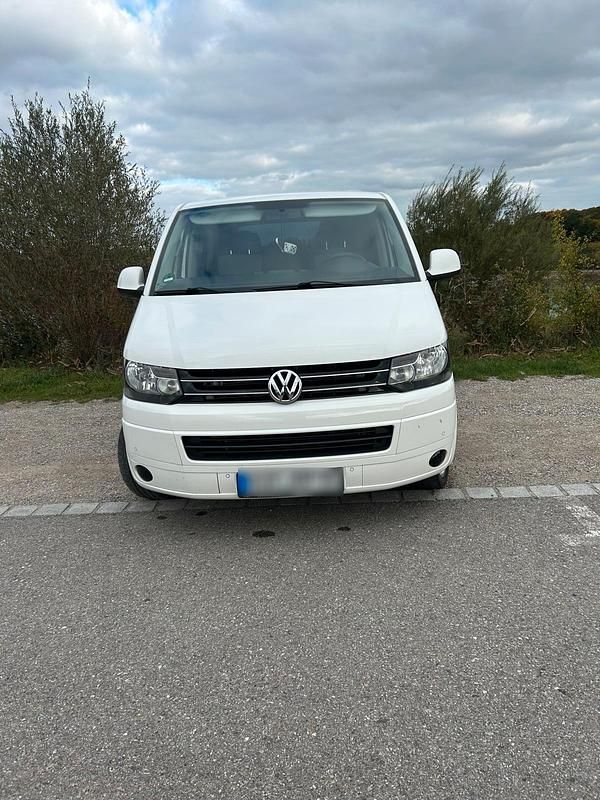 Gebraucht VW T5 Startline 140 PS (102 kW) 2011 Weiß Van