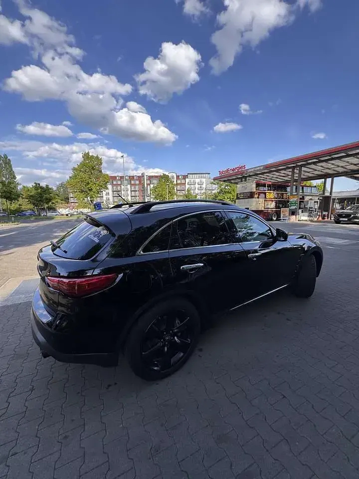 Gebraucht Infiniti QX70 Premium 238 PS (175 kW) 2015 Schwarz SUV