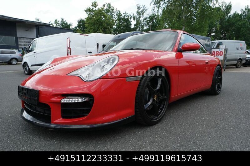 Rot Gebraucht 2002 Porsche 911 Carrera Coupé | 28.900 € - Bild 1/4