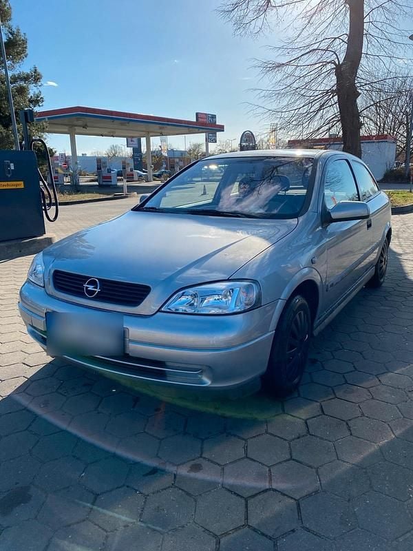 Gebraucht Opel Astra 84 PS (61 kW) 2001 Grau Limousine