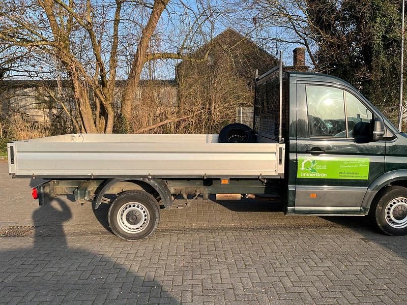 Gebraucht VW Crafter 102 PS (75 kW) 2018 Grün Van
