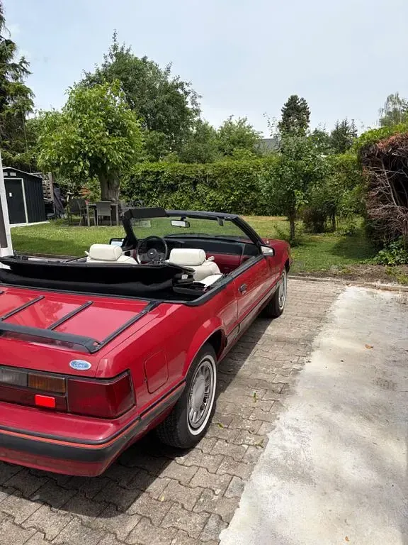 Gebraucht Ford Mustang 91 PS (66 kW) 1987 Rot Cabrio
