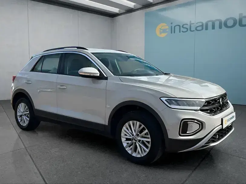 Usata VW T-Roc 150 CV (110 kW) 2023 Grigio SUV