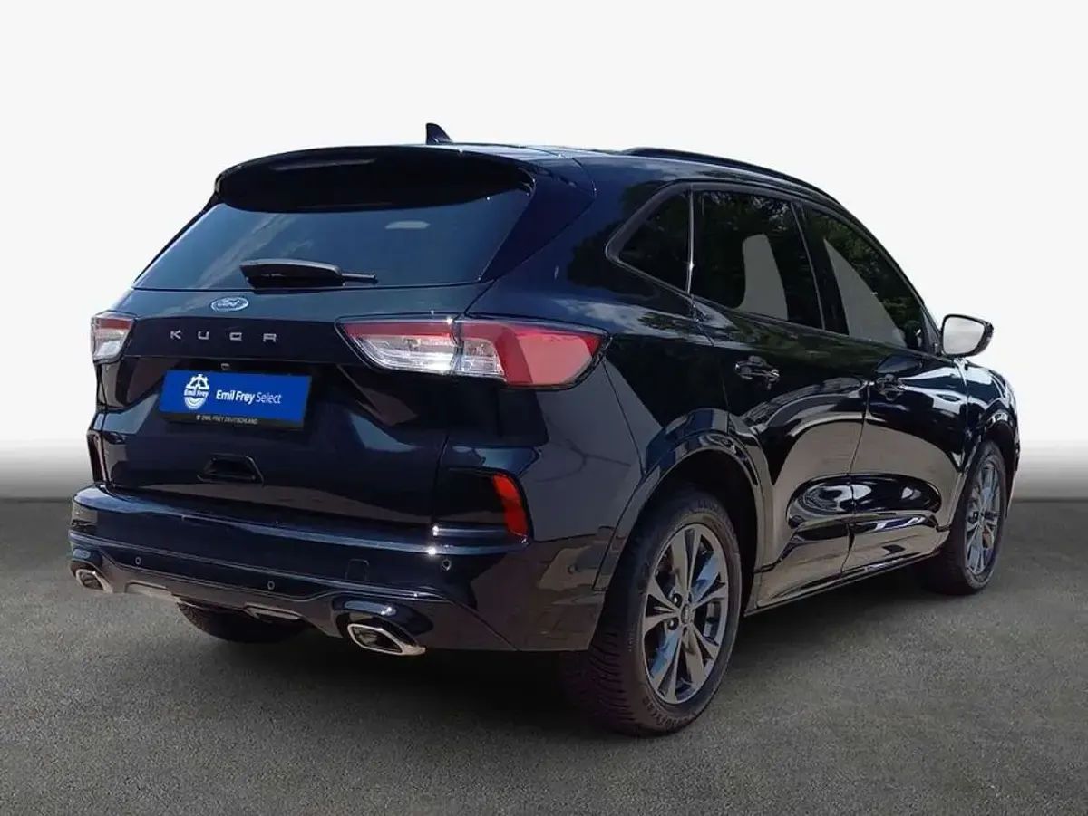 Gebraucht Ford Kuga ST-Line X 151 PS (111 kW) 2023 Schwarz SUV